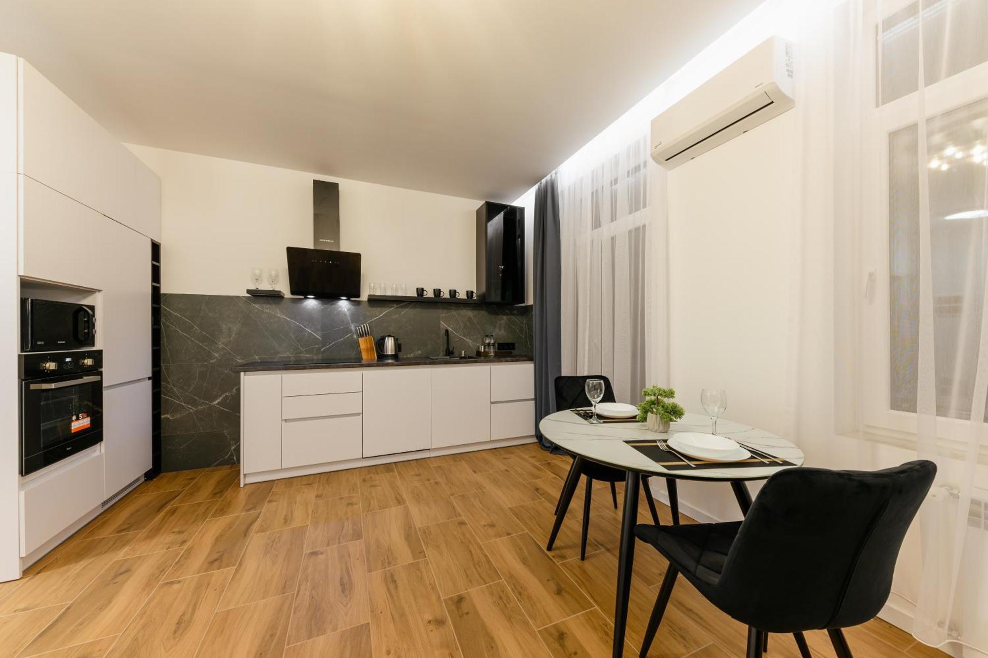 Luxury Apartments Laborca Užhorod Esterno foto